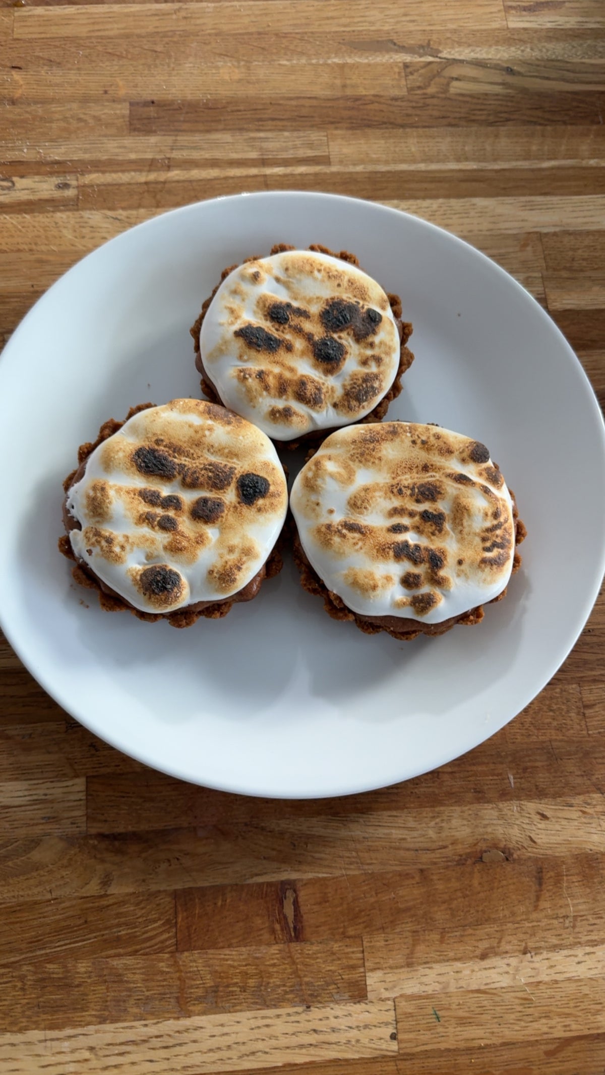 Mini Cheesecakes (3 Count)